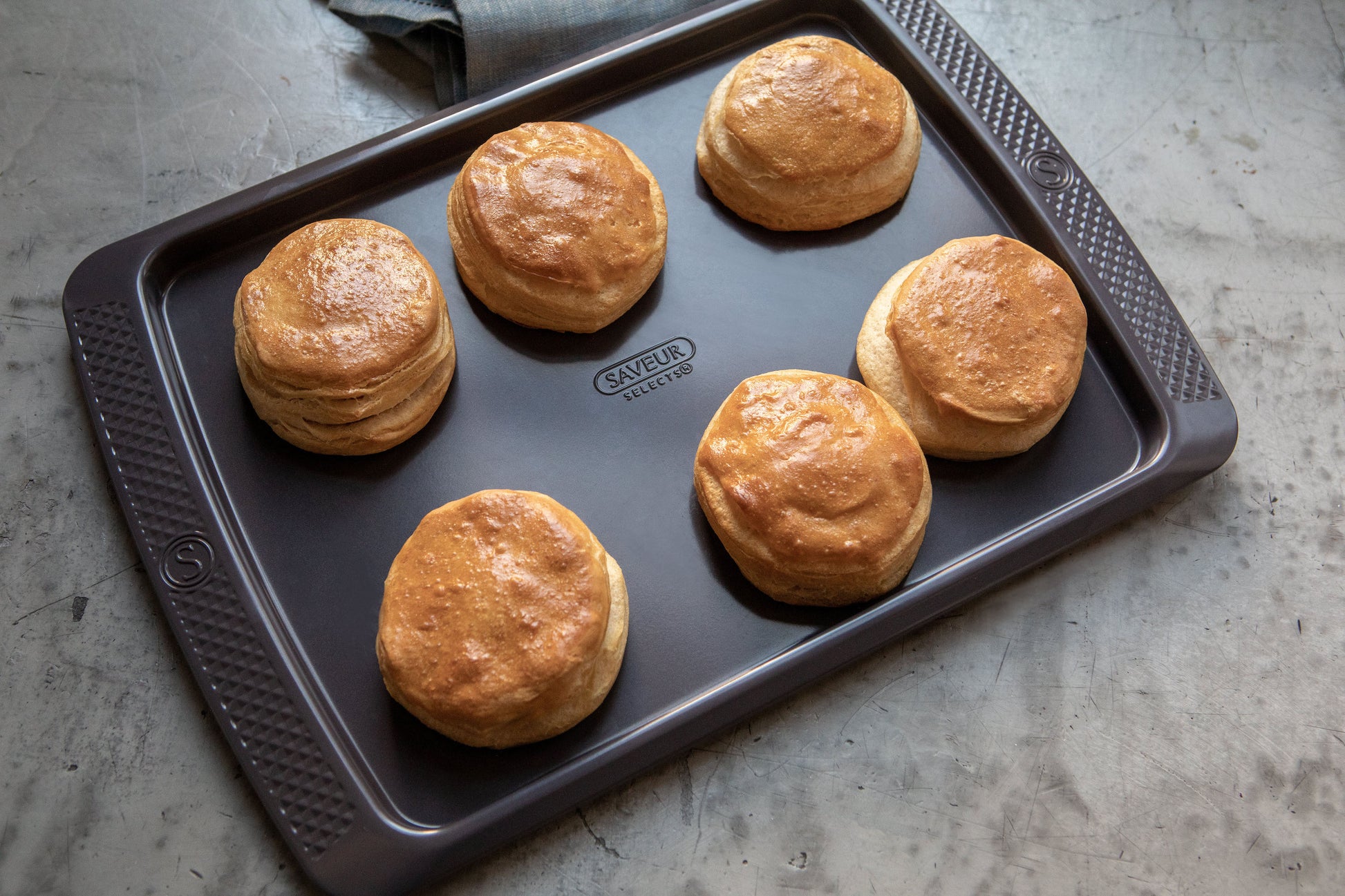 13 Rimmed Cookie Sheet Pan - CHEFMADE official store