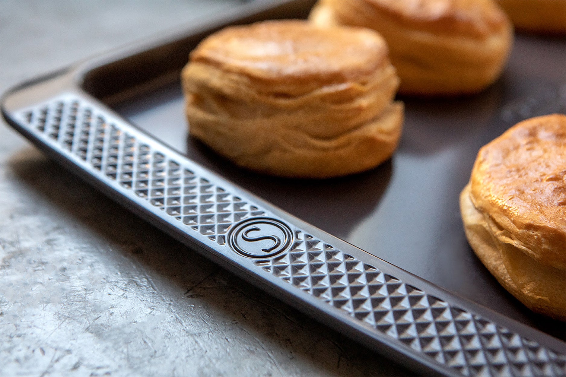 The Best Rimmed Baking Sheets on  – Robb Report