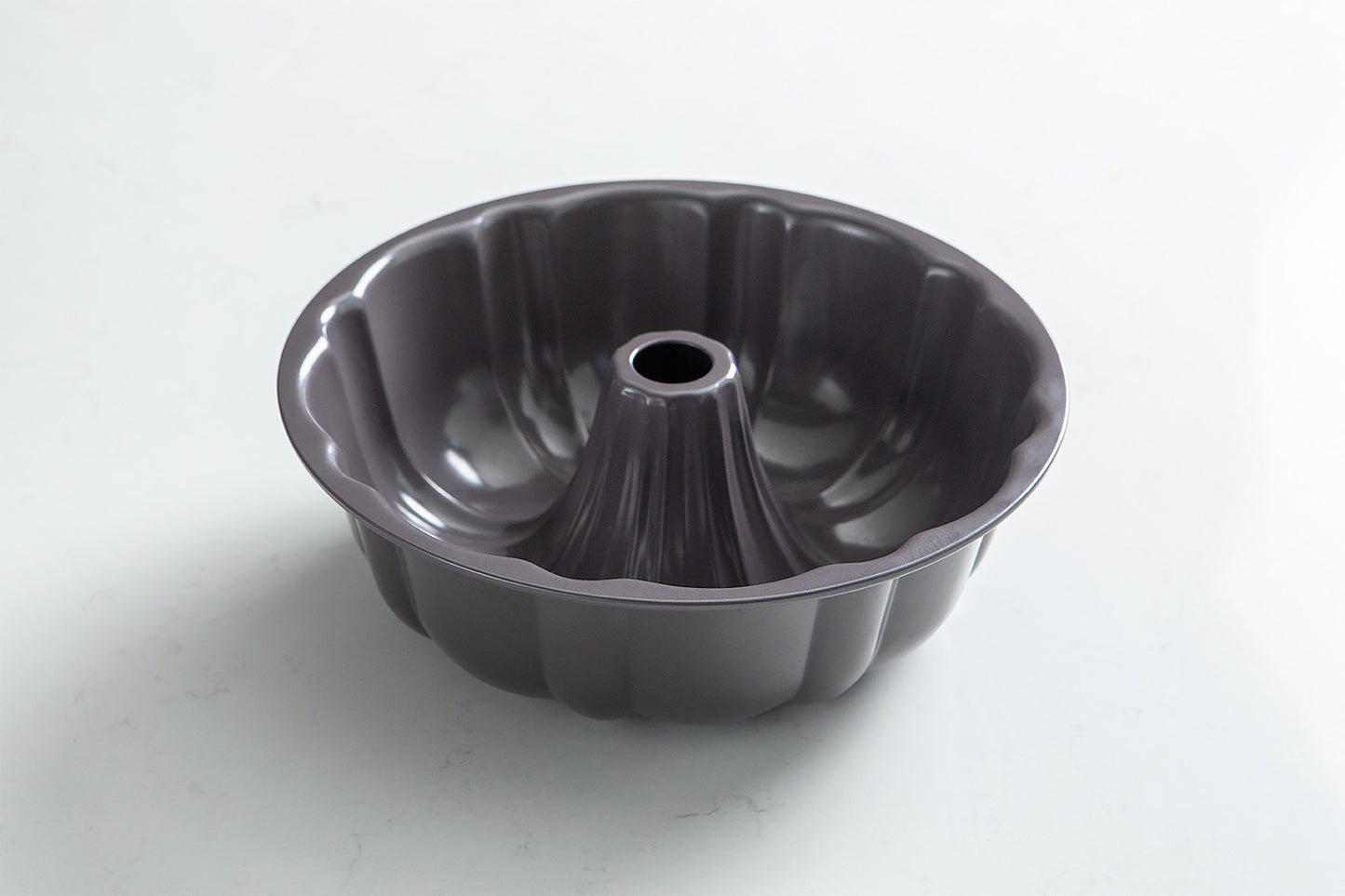 Fluted Tube Pan